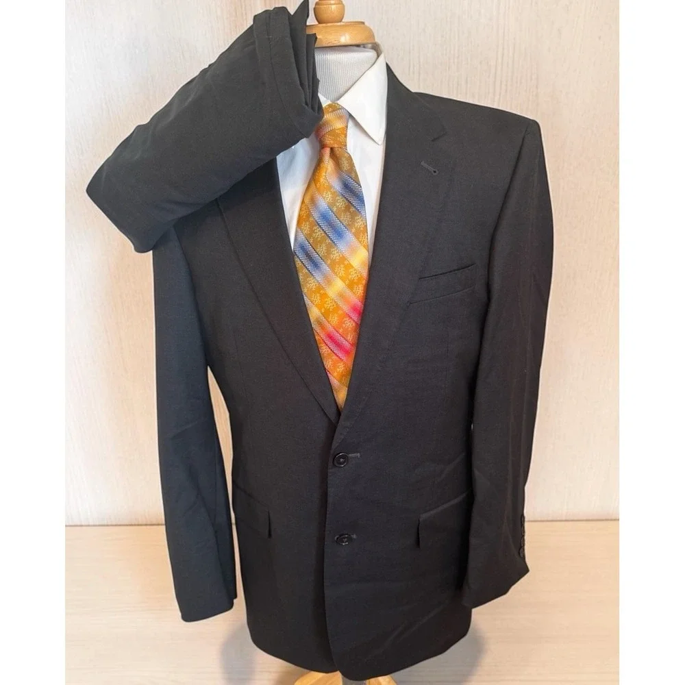 Jos A Bank Signature Gold 2 Piece Dark Gray 100% Wool Suit 40L Pants 34 x 31